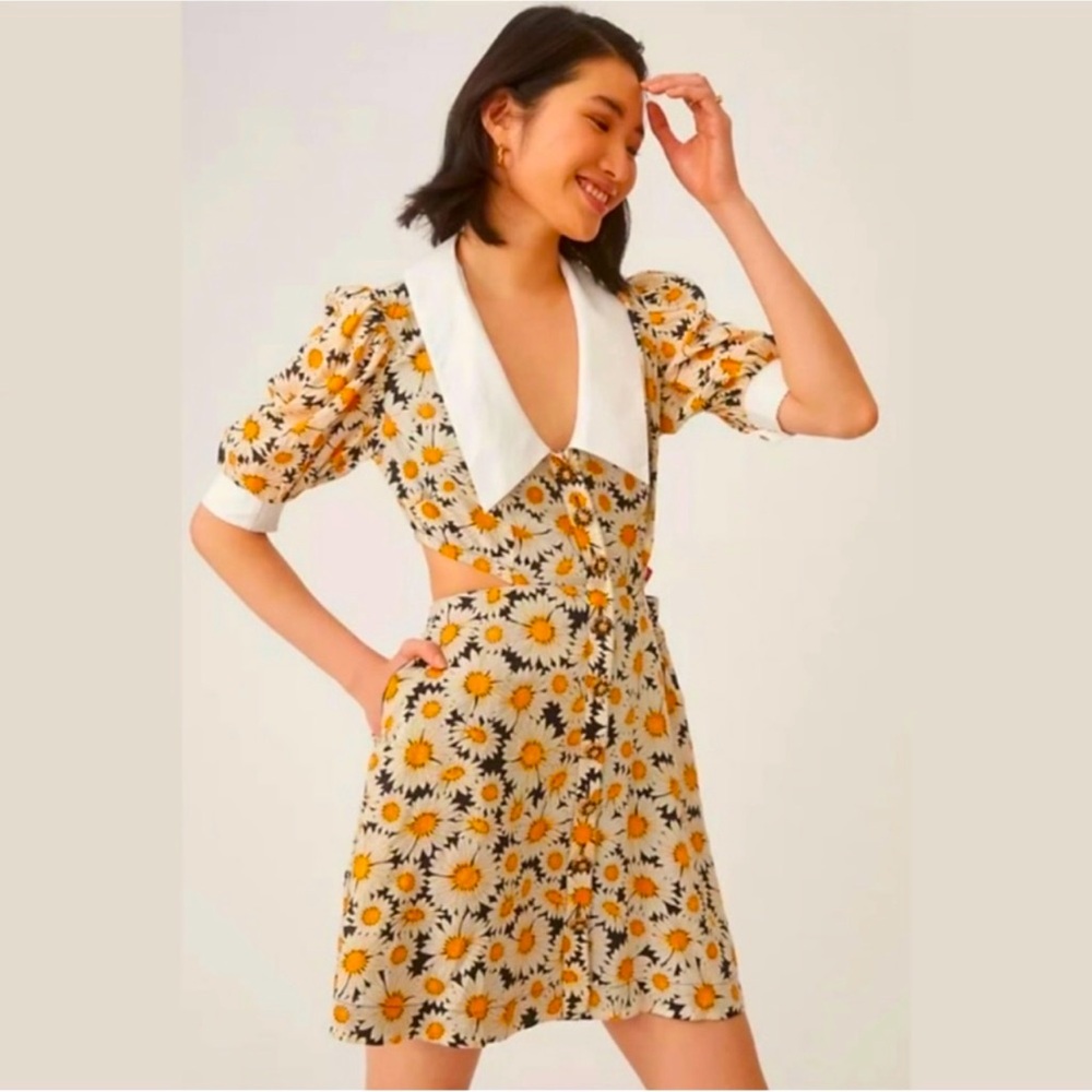 EUC Maeve Puff Sleeve Gingham Cutout Mini Dress
Size XL